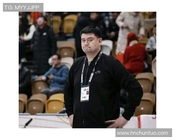 姚明幽默集：篮球巨星的搞笑瞬间与人生哲理的完美结合