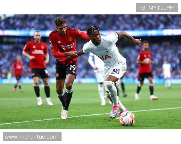 德甲惊天冷门巴萨逆袭曼联5比1补时进球点燃全场激情