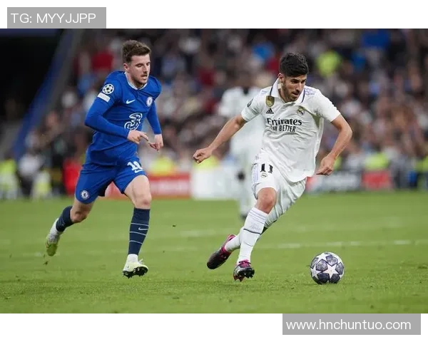 国王杯激战:那不勒斯与切尔西战成平局补时进球引发全场狂欢 国王杯激战:那不勒斯与切尔西战成平局补时进球引发全场狂欢