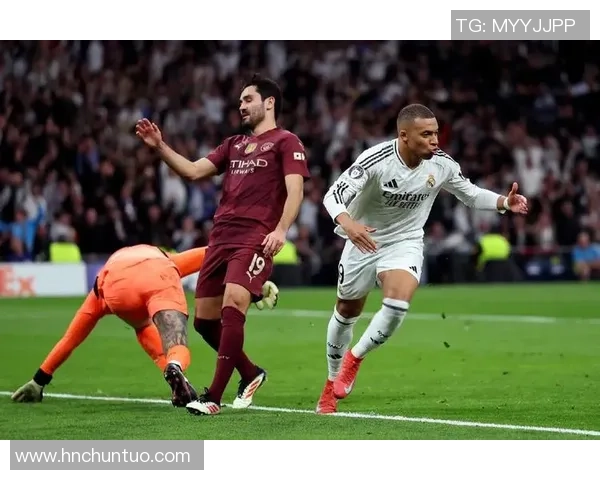 意甲惊天冷门曼联3-0战胜皇马上演帽子戏法引发全场狂欢 意甲惊天冷门曼联3-0战胜皇马上演帽子戏法引发全场狂欢