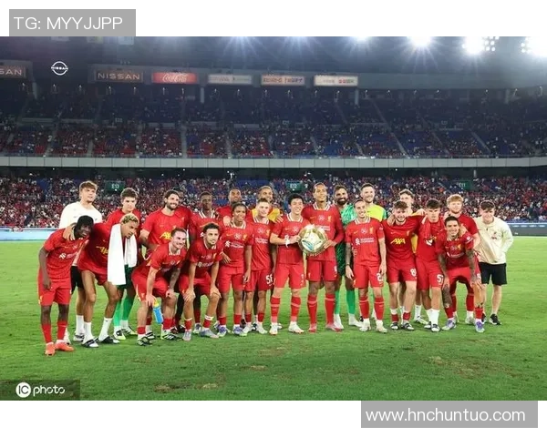 利物浦友谊赛大胜那不勒斯3-0赛场瞬间引发历史冷门热议 利物浦友谊赛大胜那不勒斯3-0赛场瞬间引发历史冷门热议