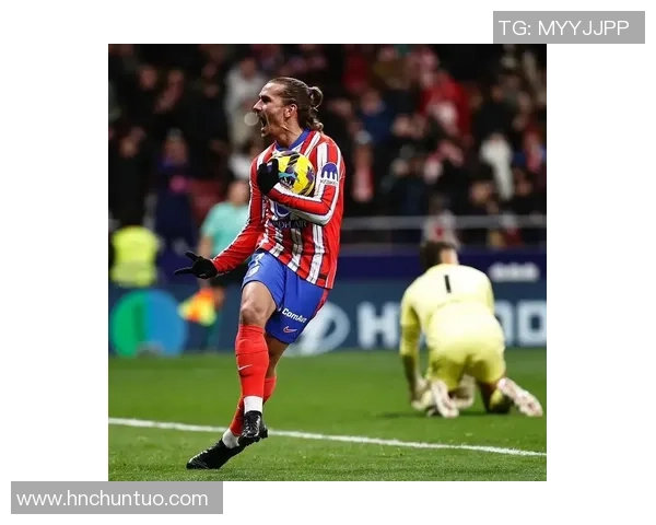 欧冠激战：马竞逆转巴萨补时绝杀全场沸腾瞬间回顾